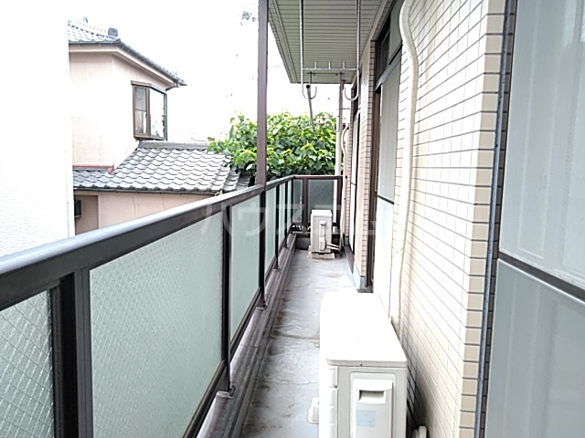 21/30 バルコニー