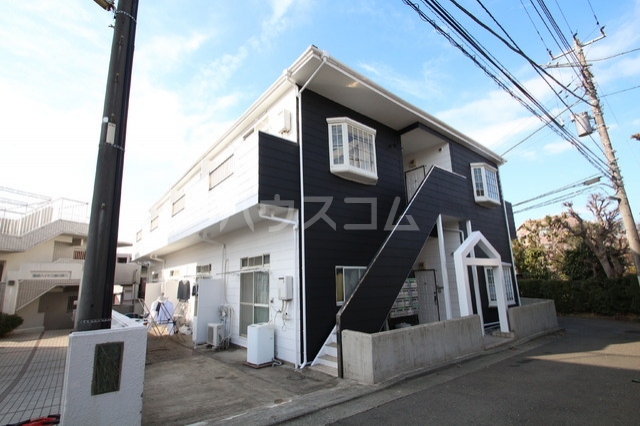 14/19 エントランス