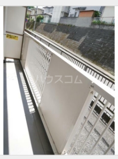 16/27 バルコニー
