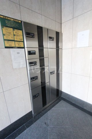 22/30 エントランス