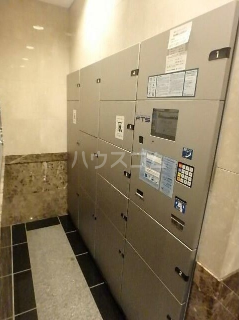 14/24 エントランス