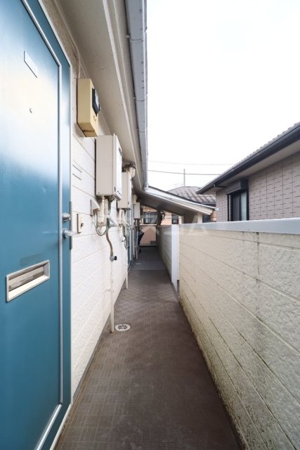 23/24 エントランス