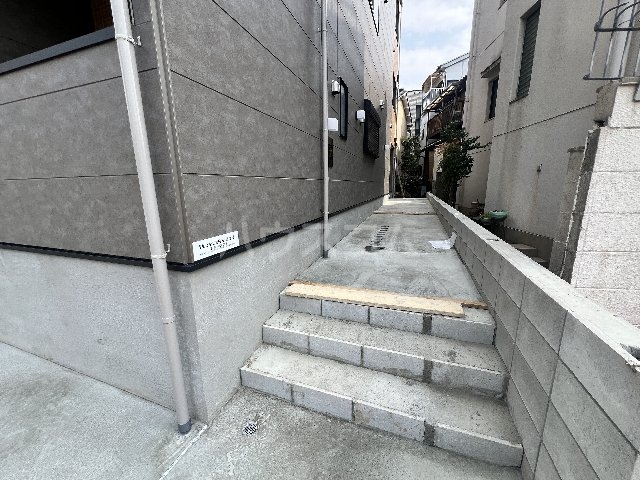 3/7 エントランス