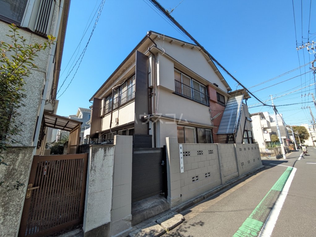 29/30 エントランス