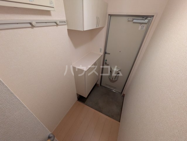 14/30 玄関
