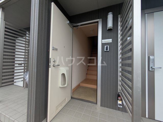 15/30 玄関