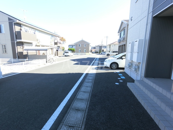 28/30 駐車場