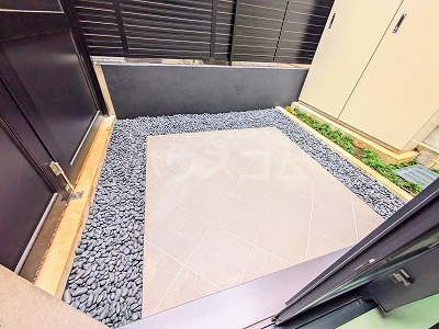 15/28 バルコニー