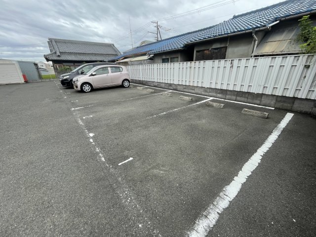15/24 駐車場