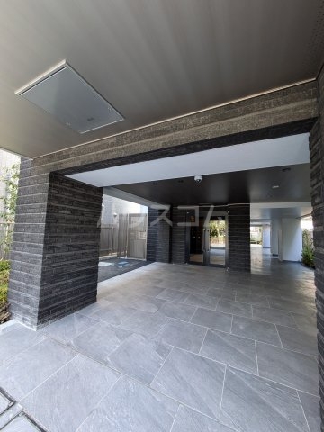 2/4 エントランス