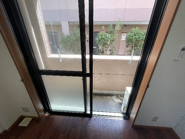 23/30 バルコニー