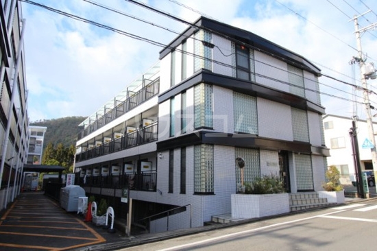 1/8 外観