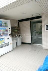 14/15 エントランス