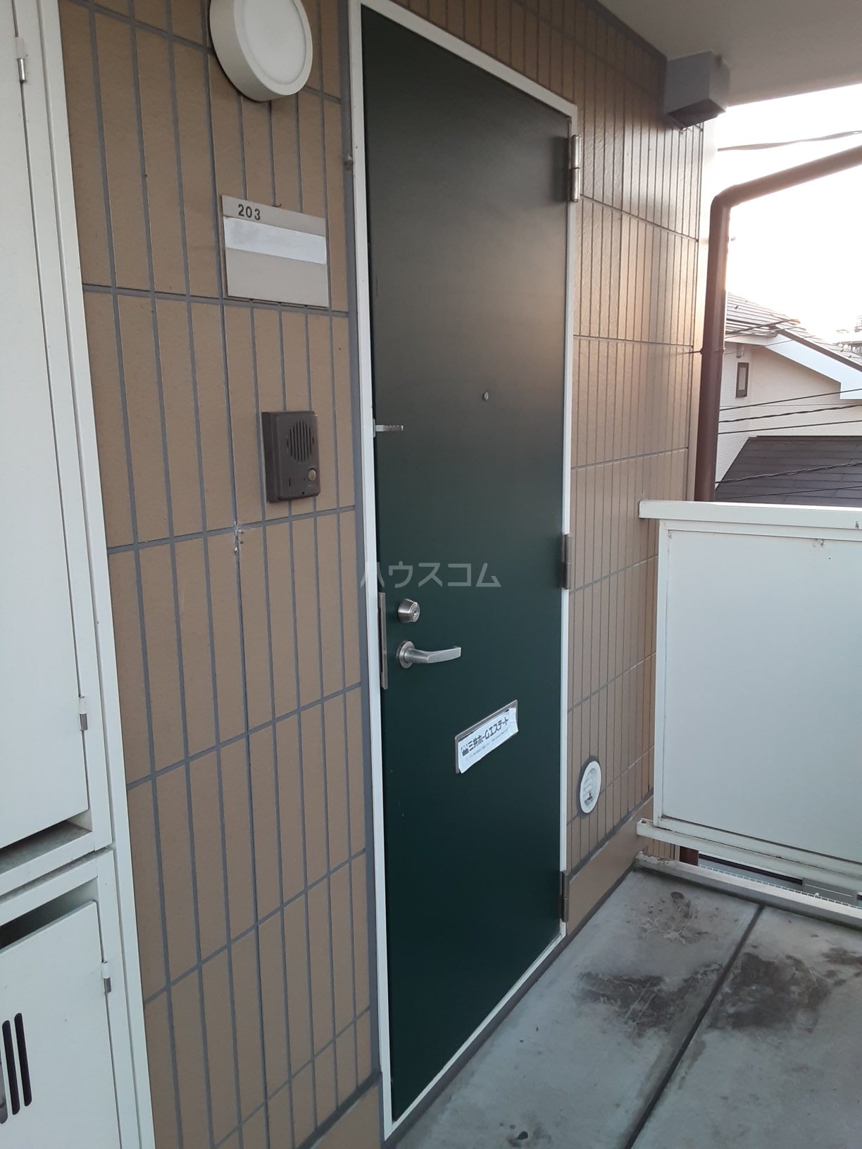 3/10 エントランス