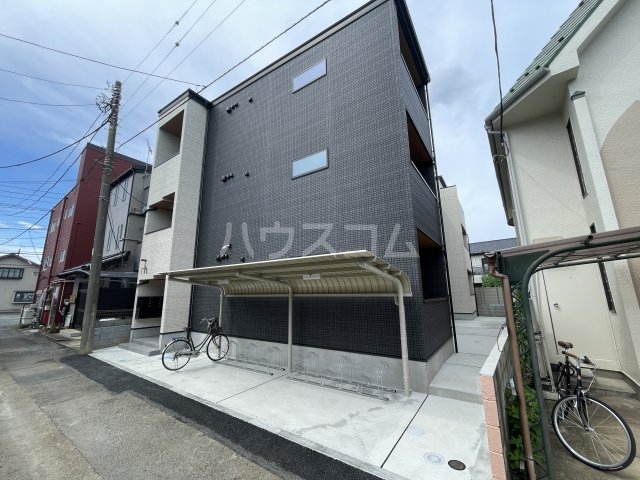 22/23 駐車場