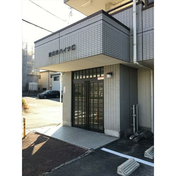 2/11 エントランス