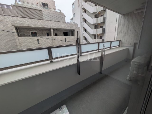 25/30 バルコニー