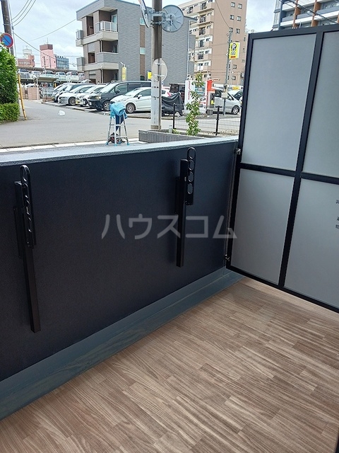 20/30 バルコニー