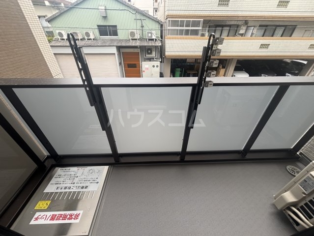 23/30 バルコニー