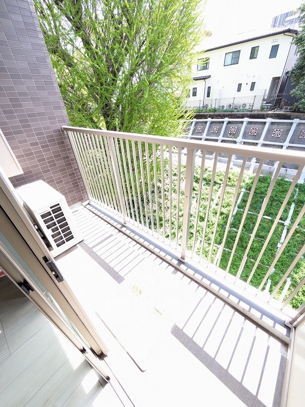 17/23 バルコニー
