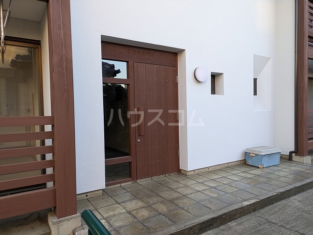 19/29 エントランス