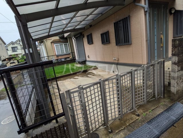 2/7 駐車場
