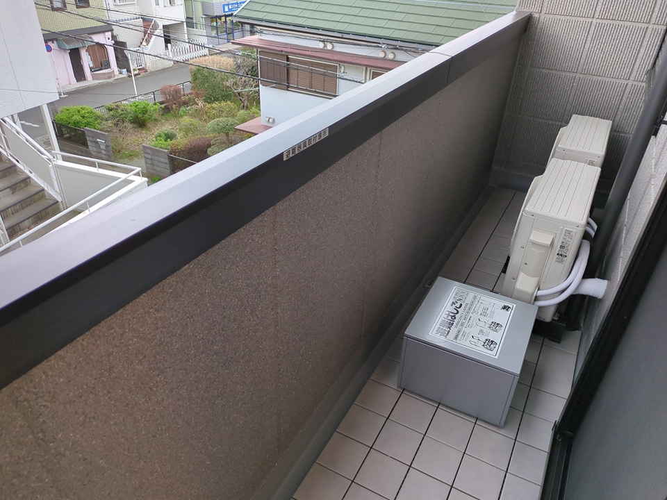 20/30 バルコニー