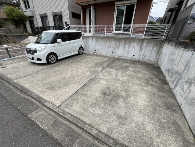 29/30 駐車場