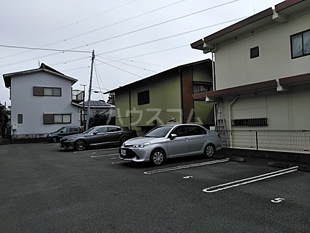 15/26 駐車場