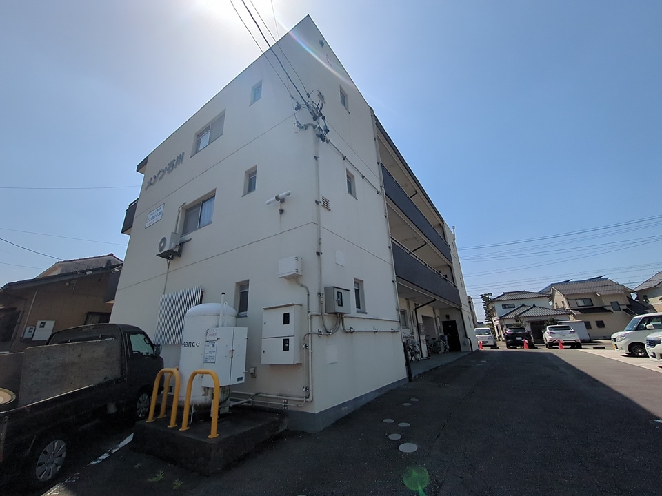 1/16 外観