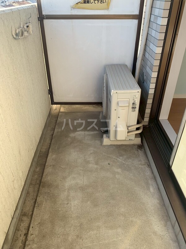 21/30 バルコニー