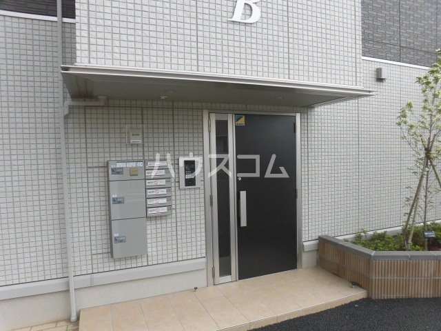 2/5 エントランス