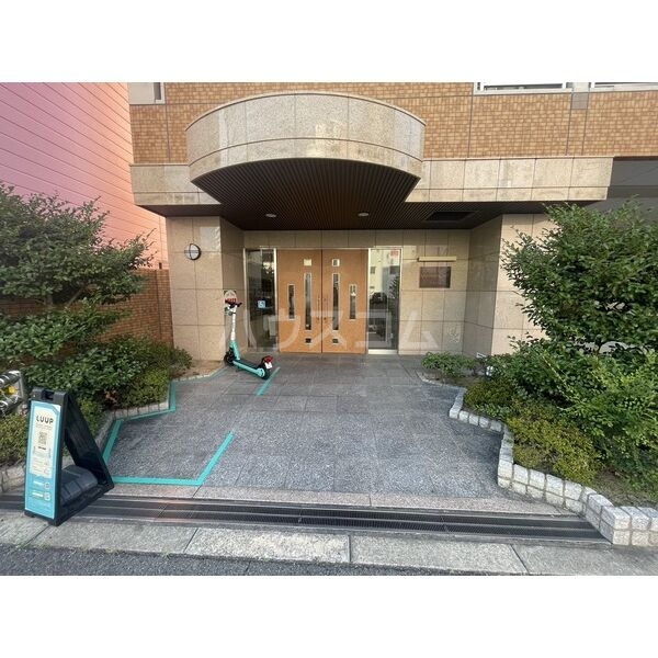 14/24 エントランス