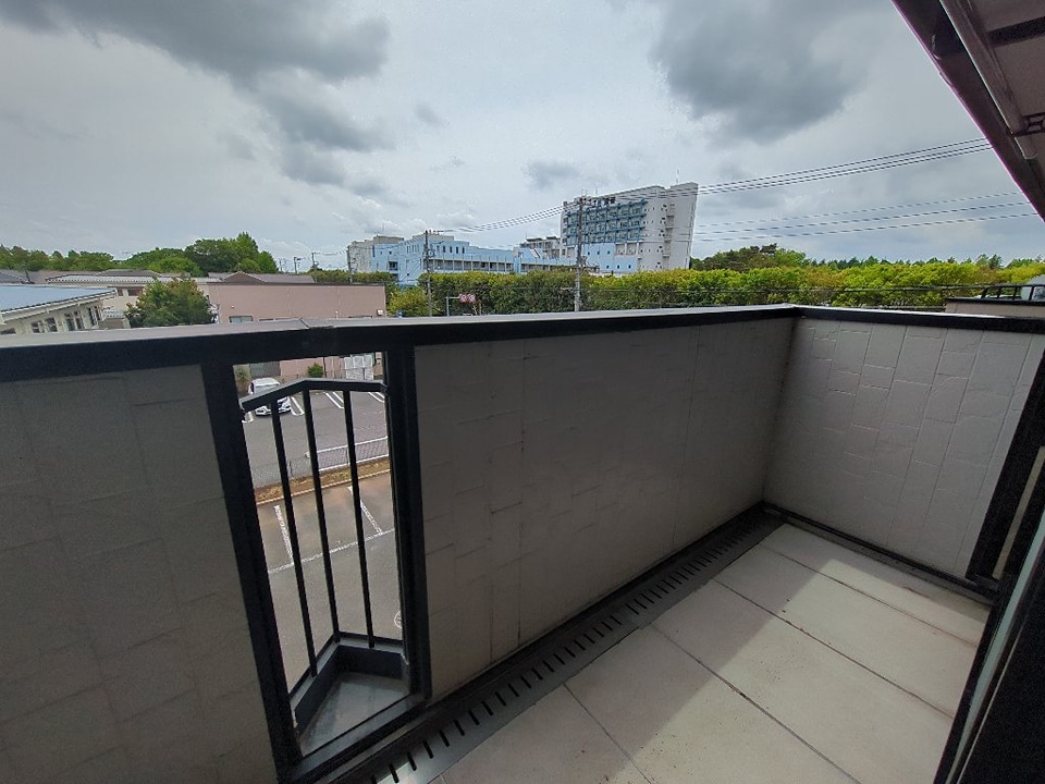 16/27 バルコニー