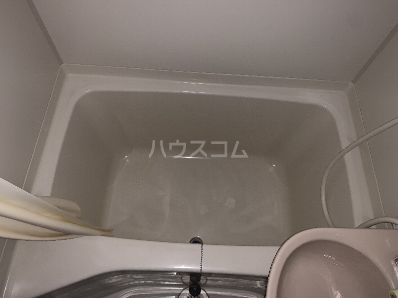 26/30 エントランス