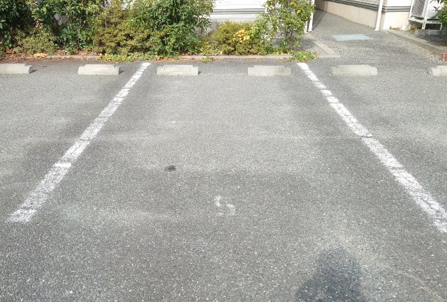 20/20 駐車場