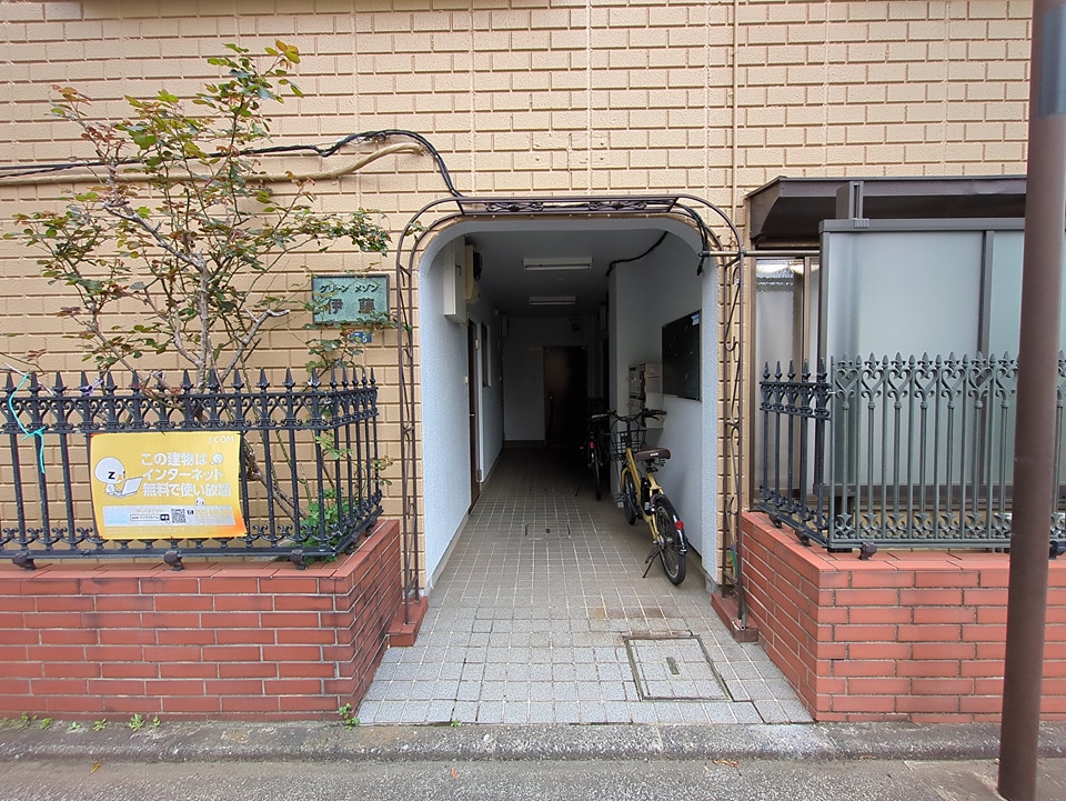 2/8 エントランス