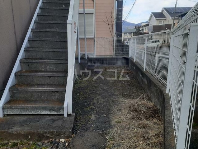 28/30 駐車場