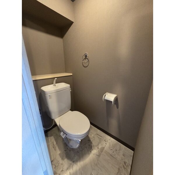 16/30 トイレ