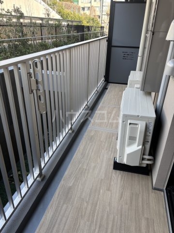 18/30 バルコニー