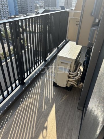 19/30 バルコニー