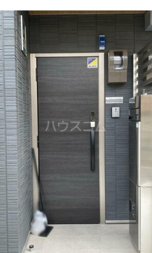 15/21 エントランス