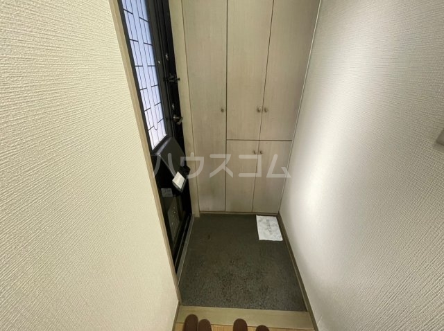 13/30 玄関