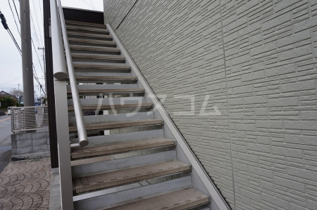 13/23 バルコニー