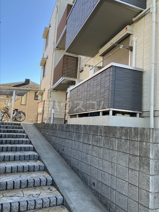 1/16 外観
