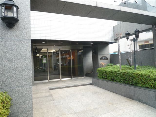 15/20 エントランス