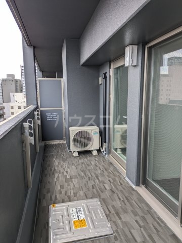 19/30 バルコニー