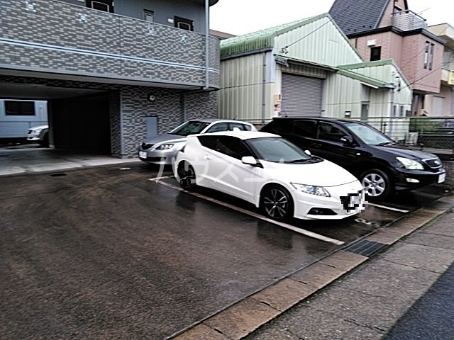 3/7 駐車場