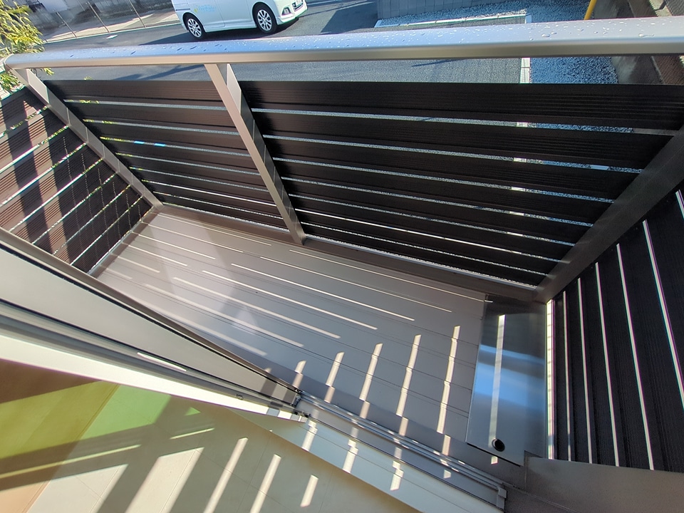 20/27 バルコニー