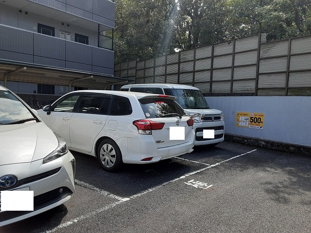 26/30 駐車場
